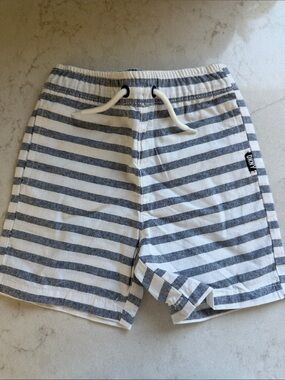 DKNY White and Gray Striped Kids Shorts